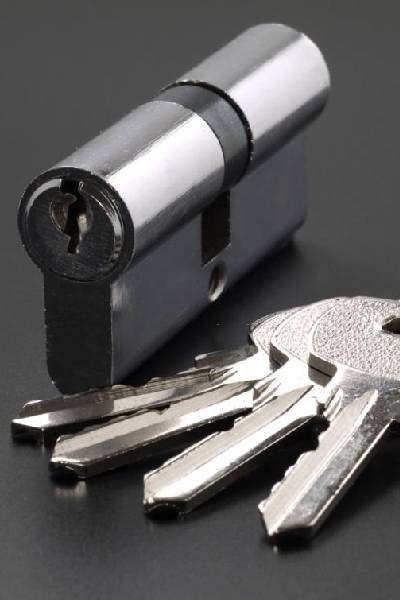 Residential locksmith solutions, Commercial locksmith services, Automotive locksmith expertise,